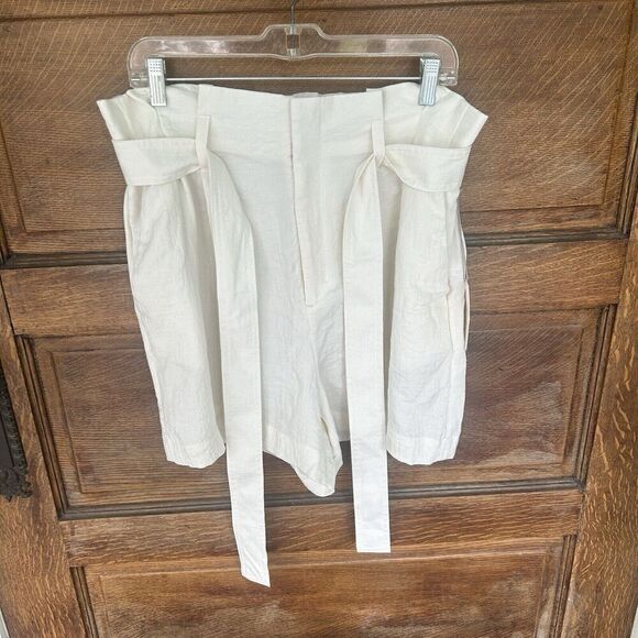 A New Day Cream Shorts Paperbag Waist Size Large - Picture 1 of 12